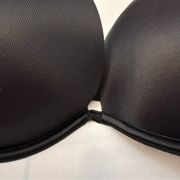 Victoria's Secret Black wear everywhere super push up bra size 36DD - Picture 2 of 6